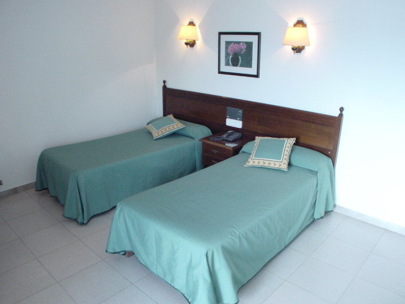 פורטונובו Hotel Duna מראה חיצוני תמונה
